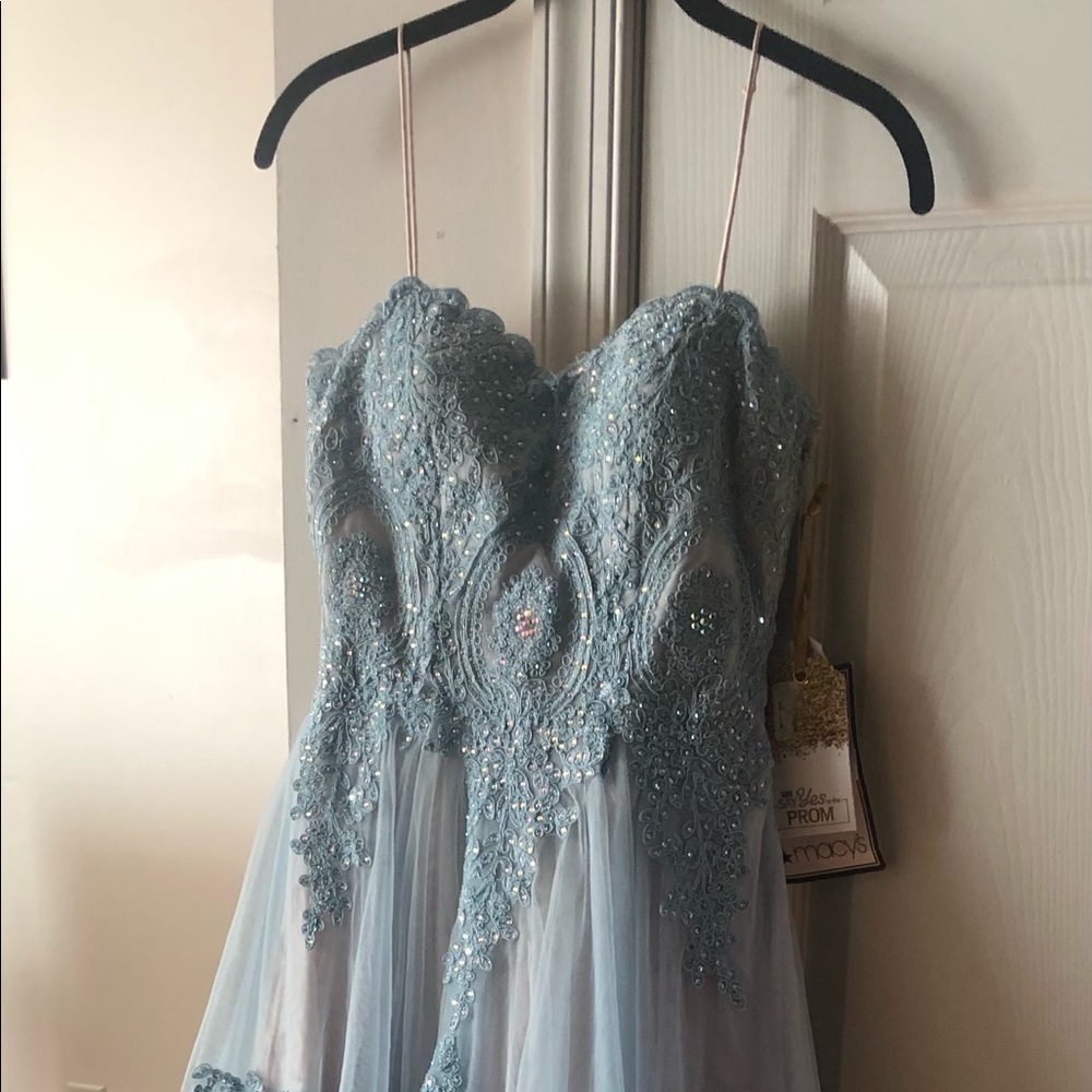 TLC SAY Yes to the PROM,created for Macy’s